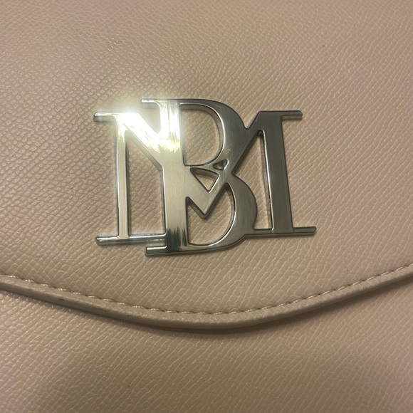 Badgely Mischka Handbag Purse - Picture 6 of 13